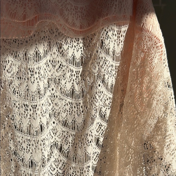 Pink Lace Dress - Picture 5 of 8